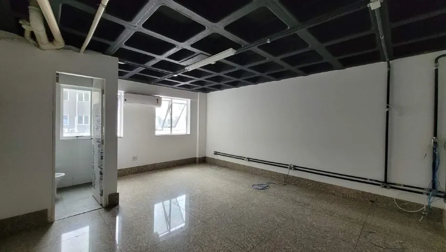 Foto 1 de Sala Comercial para alugar, 47m² em Buritis, Belo Horizonte