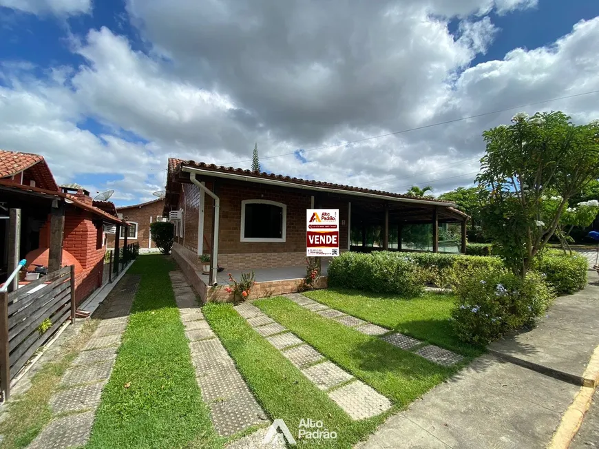 Foto 1 de Casa de Condomínio com 3 Quartos à venda, 160m² em Alpes Suicos, Gravatá