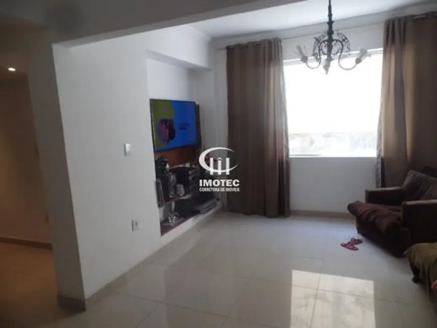Foto 1 de Apartamento com 3 Quartos à venda, 180m² em Cruzeiro, Belo Horizonte