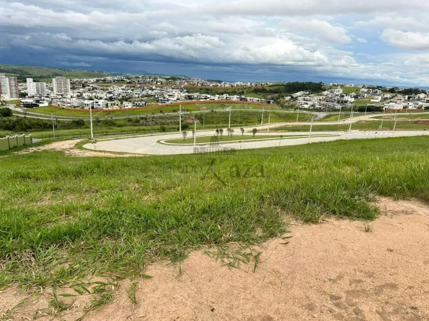 Foto 1 de Lote/Terreno à venda, 425m² em Urbanova, São José dos Campos