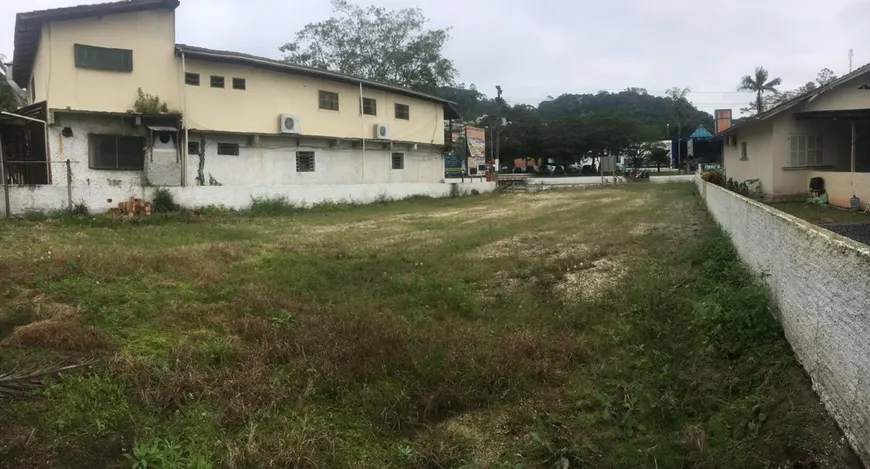 Foto 1 de Lote/Terreno à venda, 16000m² em Primeiro de Maio, Brusque