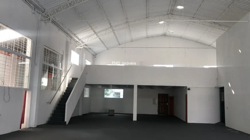 Foto 1 de Galpão/Depósito/Armazém para alugar, 880m² em Vila Leopoldina, São Paulo