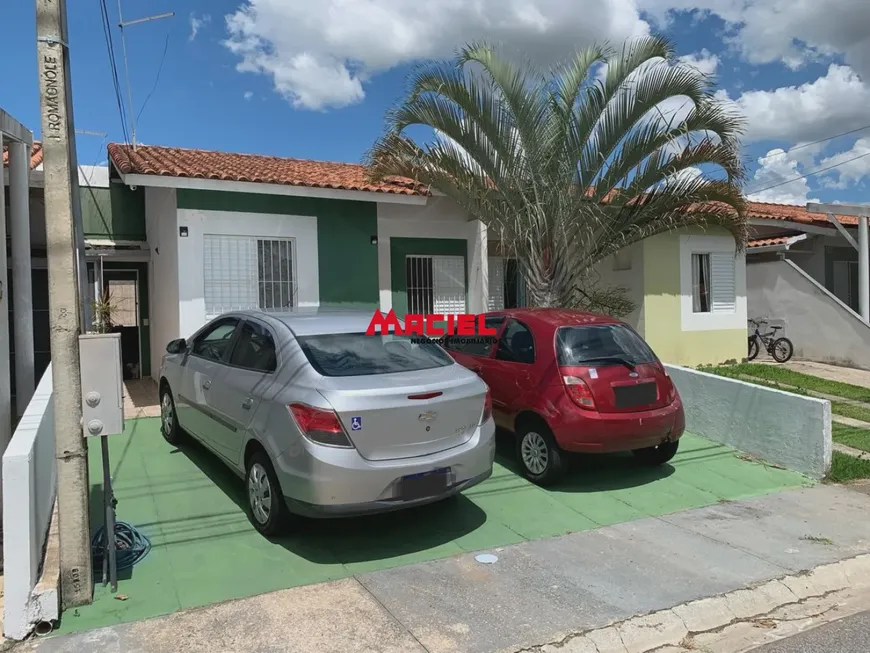 Foto 1 de Casa de Condomínio com 2 Quartos à venda, 47m² em Eugênio de Melo, São José dos Campos