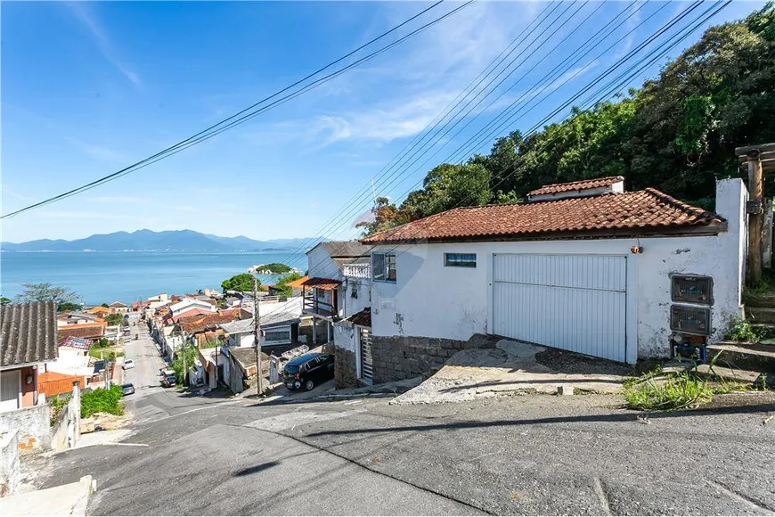 Foto 1 de Casa de Condomínio com 3 Quartos à venda, 99m² em José Mendes, Florianópolis