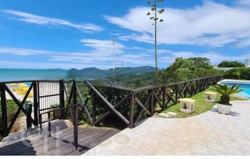 Foto 1 de Apartamento com 2 Quartos à venda, 68m² em Canasvieiras, Florianópolis