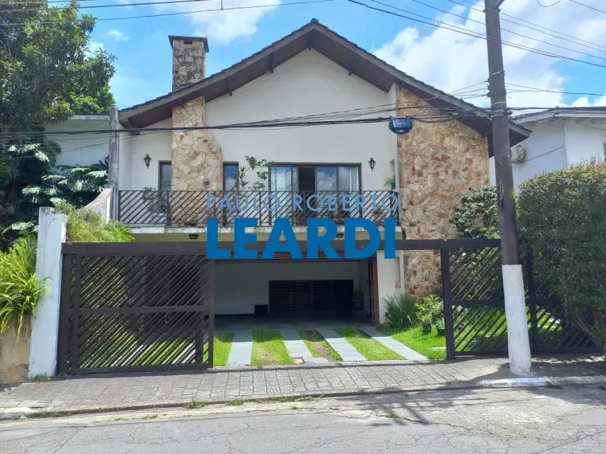 Foto 1 de Casa com 3 Quartos à venda, 317m² em Alto Da Boa Vista, São Paulo