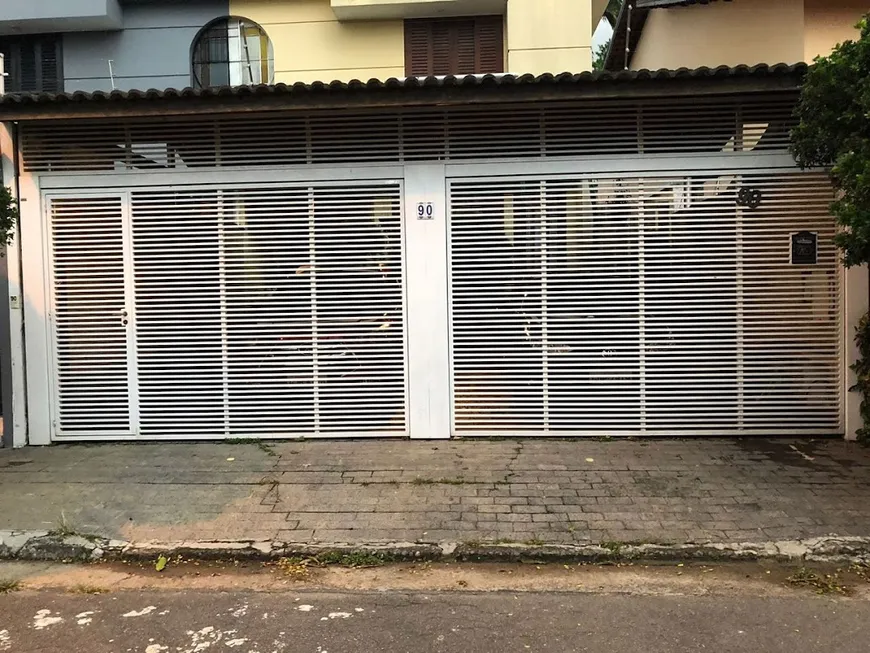 Foto 1 de Sobrado com 3 Quartos à venda, 200m² em Lar São Paulo, São Paulo