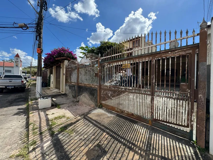 Foto 1 de Casa com 3 Quartos à venda, 120m² em Núcleo Bandeirante, Brasília