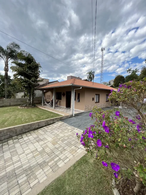 Foto 1 de Casa com 3 Quartos à venda, 240m² em Quintino, Timbó