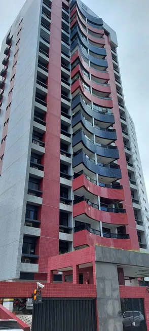 Foto 1 de Apartamento com 3 Quartos à venda, 120m² em Pina, Recife