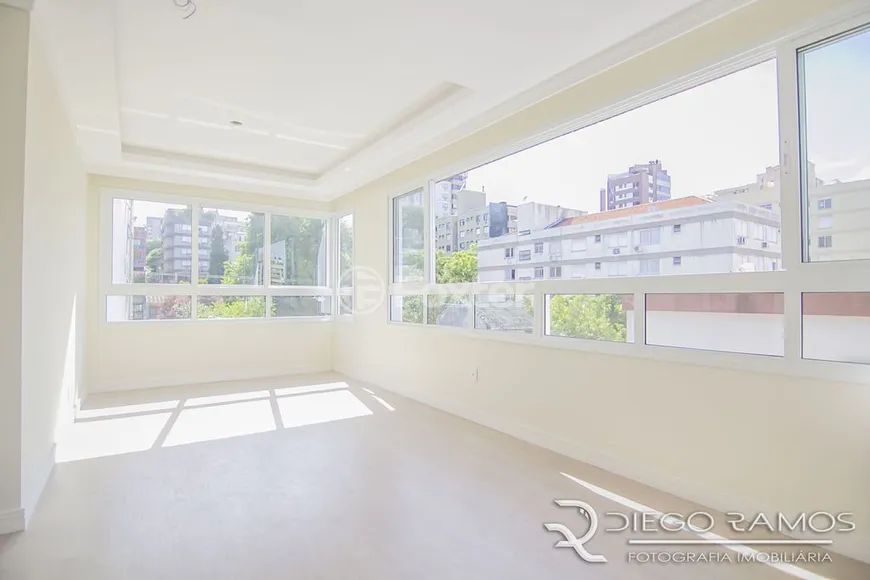 Foto 1 de Apartamento com 2 Quartos à venda, 59m² em Auxiliadora, Porto Alegre