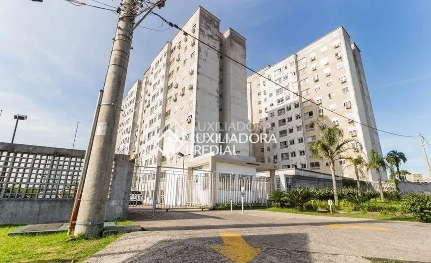 Foto 1 de Apartamento com 2 Quartos à venda, 48m² em Passo das Pedras, Porto Alegre