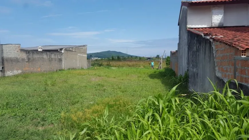 Foto 1 de Lote/Terreno à venda, 530m² em Carianos, Florianópolis