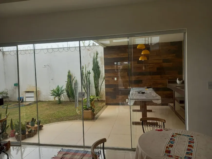 Foto 1 de Casa com 3 Quartos à venda, 200m² em Ajuda, Macaé