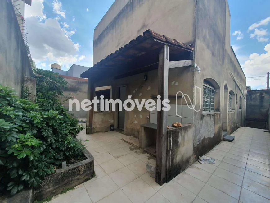 Foto 1 de Casa com 3 Quartos à venda, 184m² em Santa Tereza, Belo Horizonte