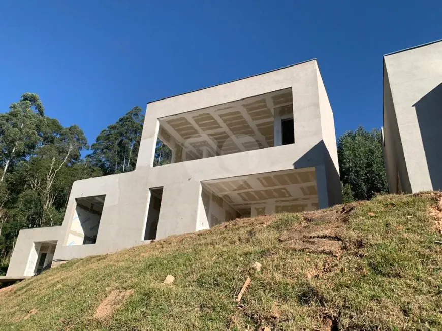 Foto 1 de Casa de Condomínio com 4 Quartos à venda, 487m² em Centro, Araçariguama