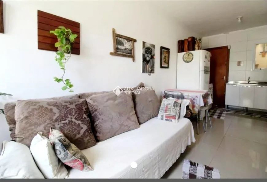 Foto 1 de Casa de Condomínio com 2 Quartos à venda, 47m² em Niterói, Canoas