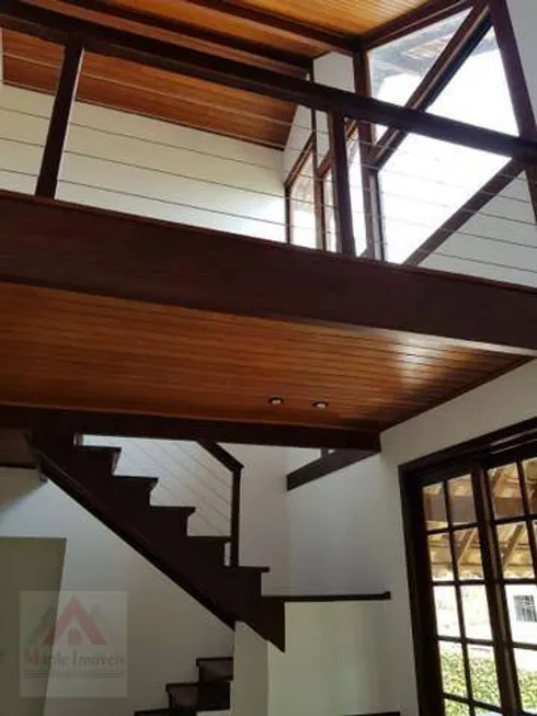 Foto 1 de Casa com 4 Quartos à venda, 190m² em Itaipu, Niterói