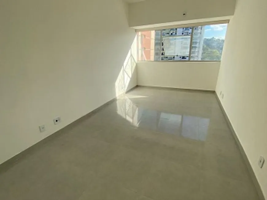 Foto 1 de Sala Comercial à venda, 35m² em Santa Lúcia, Vitória