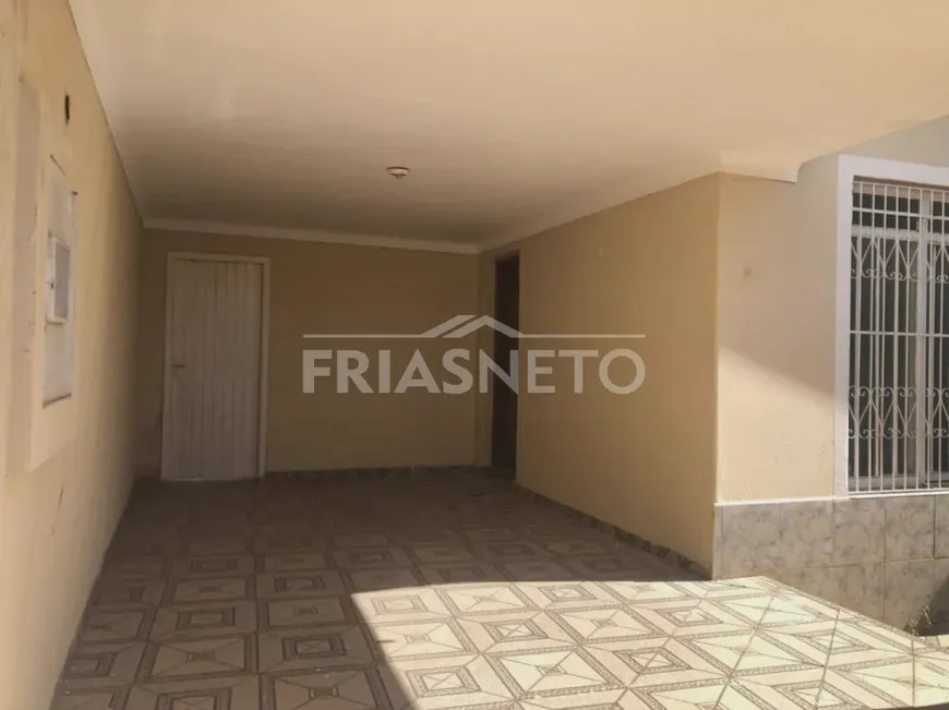 Foto 1 de Casa com 3 Quartos para alugar, 146m² em Paulista, Piracicaba