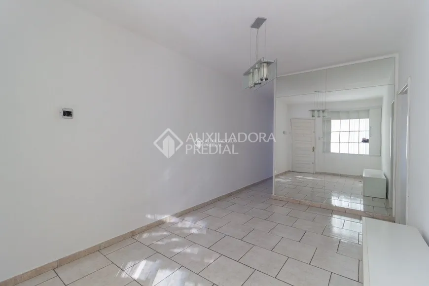 Foto 1 de Apartamento com 2 Quartos à venda, 64m² em Azenha, Porto Alegre