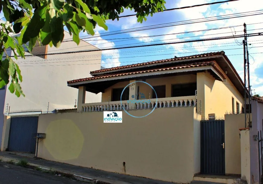 Foto 1 de Casa com 3 Quartos à venda, 130m² em Centro, São Pedro