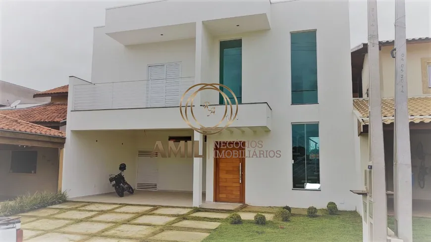 Foto 1 de Casa de Condomínio com 3 Quartos à venda, 250m² em Piracangagua, Taubaté