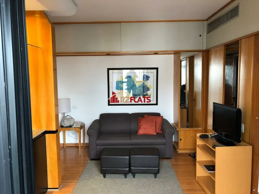 Foto 1 de Flat com 1 Quarto à venda, 43m² em Itaim Bibi, São Paulo