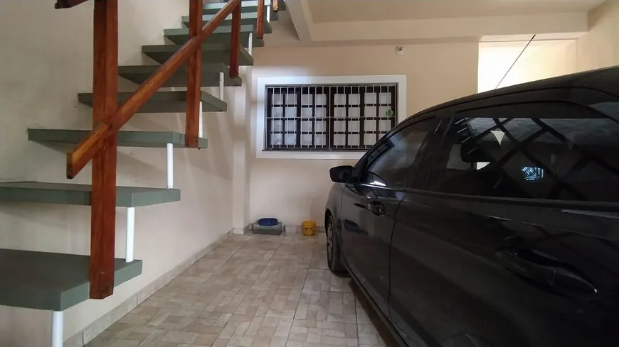 Foto 1 de Casa com 2 Quartos à venda, 80m² em UMUARAMA, Itanhaém