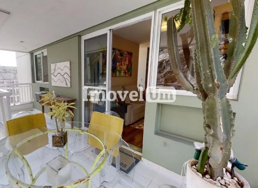 Foto 1 de Apartamento com 3 Quartos à venda, 90m² em Botafogo, Rio de Janeiro