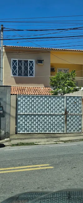 Foto 1 de Casa com 2 Quartos à venda, 100m² em Novo Horizonte, Macaé