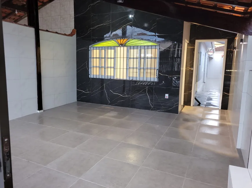 Foto 1 de Casa com 2 Quartos à venda, 125m² em Jardim Real, Praia Grande