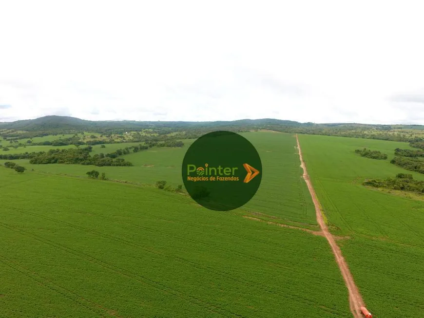 Foto 1 de Fazenda/Sítio à venda, 968000m² em Zona Rural, Cezarina