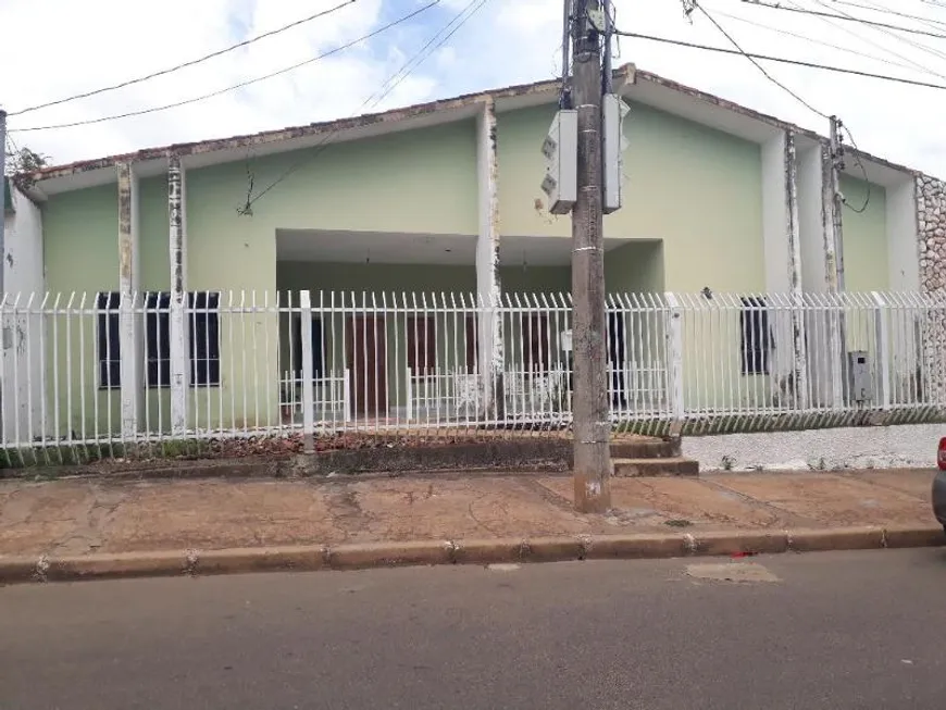 Foto 1 de Casa com 3 Quartos à venda, 364m² em Construmat, Várzea Grande