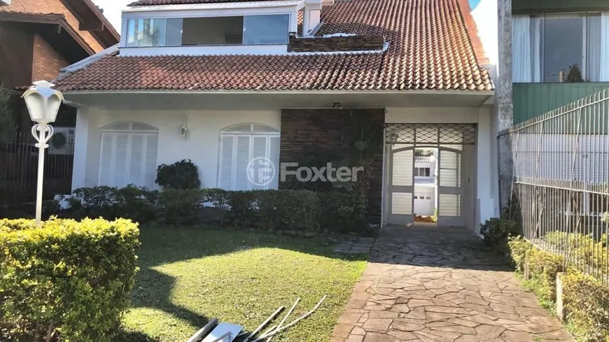 Foto 1 de Casa com 3 Quartos à venda, 300m² em Cristal, Porto Alegre