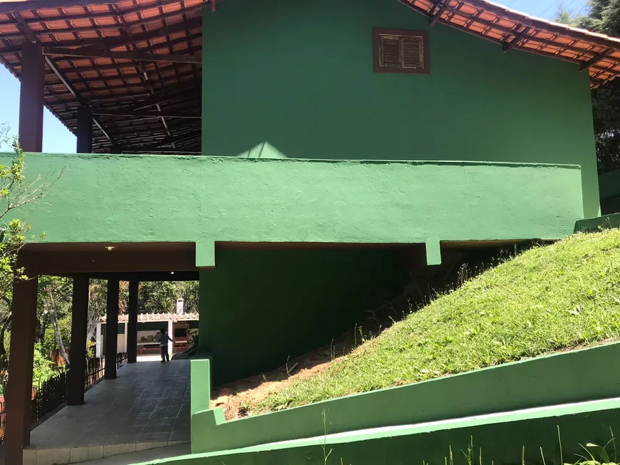 Foto 1 de Fazenda/Sítio com 5 Quartos à venda, 150m² em Santa Isabel, Santa Isabel