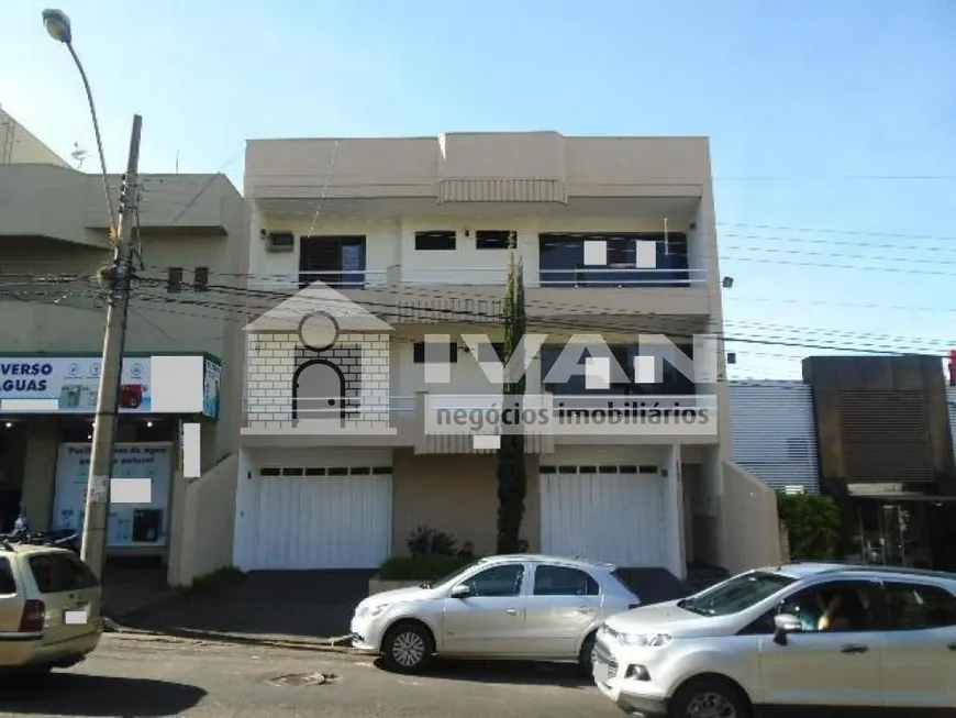 Foto 1 de Apartamento com 3 Quartos à venda, 477m² em Centro, Uberlândia