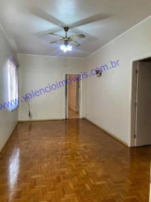 Foto 1 de Casa com 2 Quartos para alugar, 188m² em Vila Medon, Americana