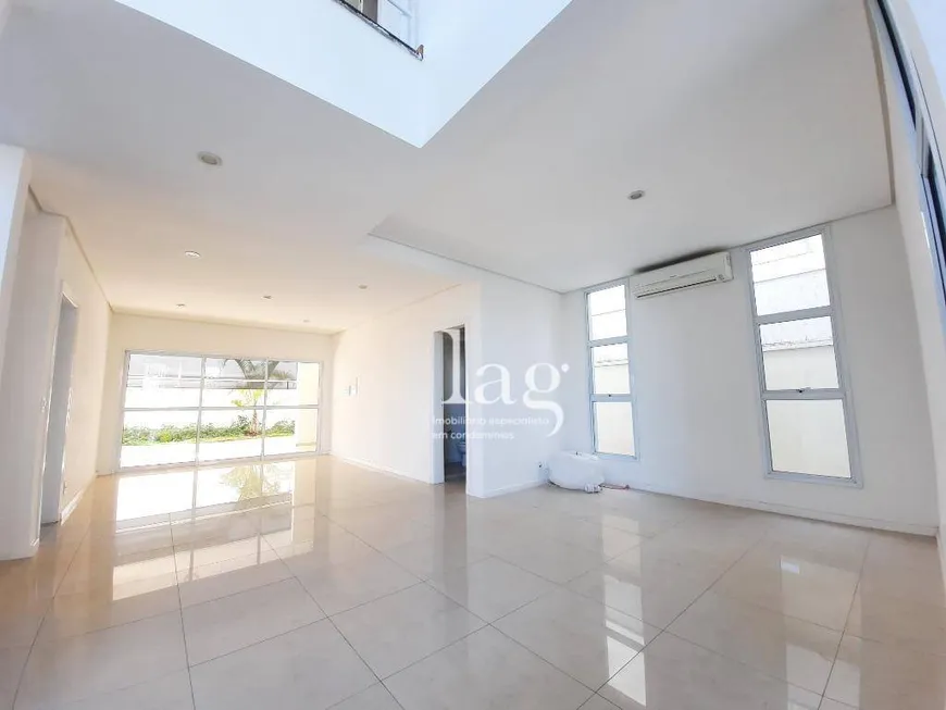 Foto 1 de Casa de Condomínio com 3 Quartos à venda, 280m² em Jardim Residencial Mont Blanc, Sorocaba