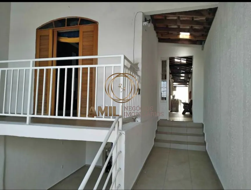 Foto 1 de Casa com 2 Quartos à venda, 85m² em Jardim Motorama, São José dos Campos