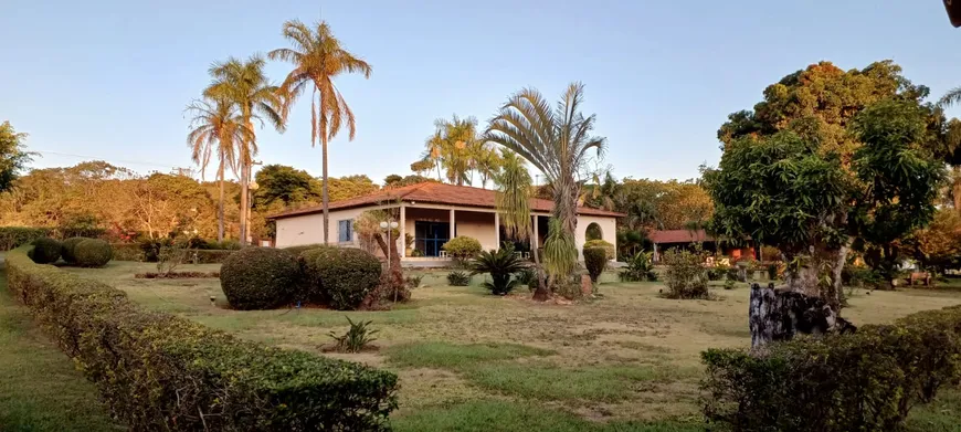 Foto 1 de Fazenda/Sítio com 4 Quartos à venda, 105000m² em Planaltina, Brasília