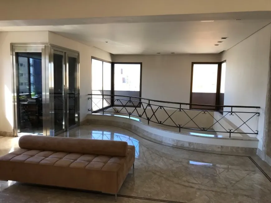 Foto 1 de Cobertura com 4 Quartos à venda, 740m² em Jardim América, São Paulo