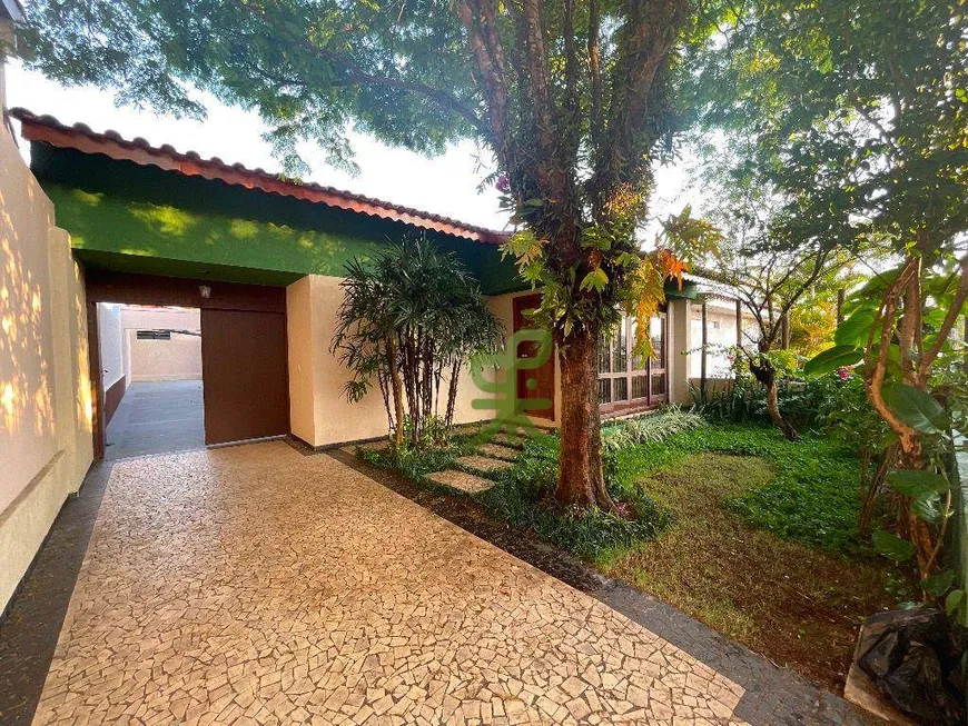 Foto 1 de Casa com 3 Quartos à venda, 180m² em Caxingui, São Paulo