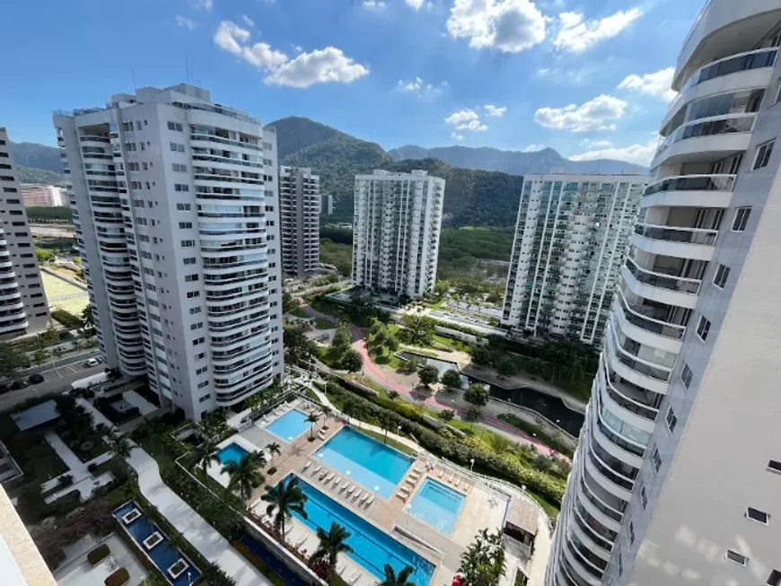 Foto 1 de Apartamento com 3 Quartos à venda, 110m² em Barra da Tijuca, Rio de Janeiro