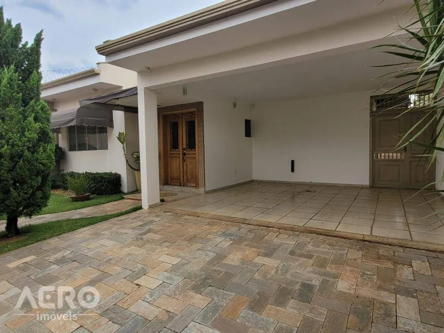 Foto 1 de Casa com 4 Quartos à venda, 349m² em Jardim Terra Branca, Bauru