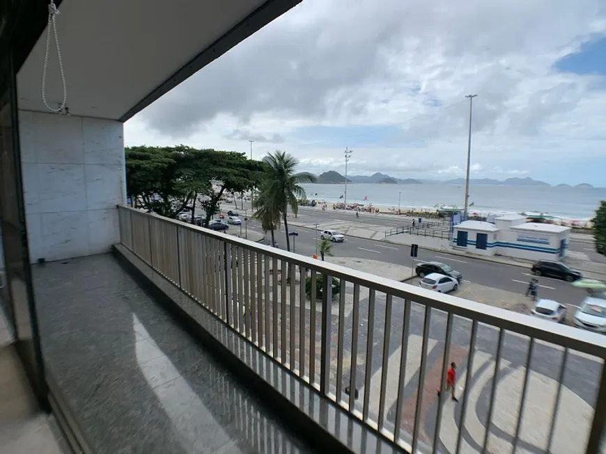 Foto 1 de Apartamento com 4 Quartos à venda, 345m² em Copacabana, Rio de Janeiro