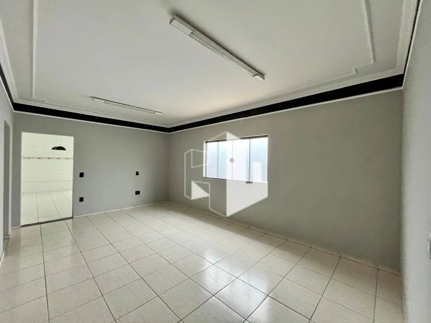 Foto 1 de Casa com 3 Quartos à venda, 300m² em Jardim Ferreira Dias, Jaú