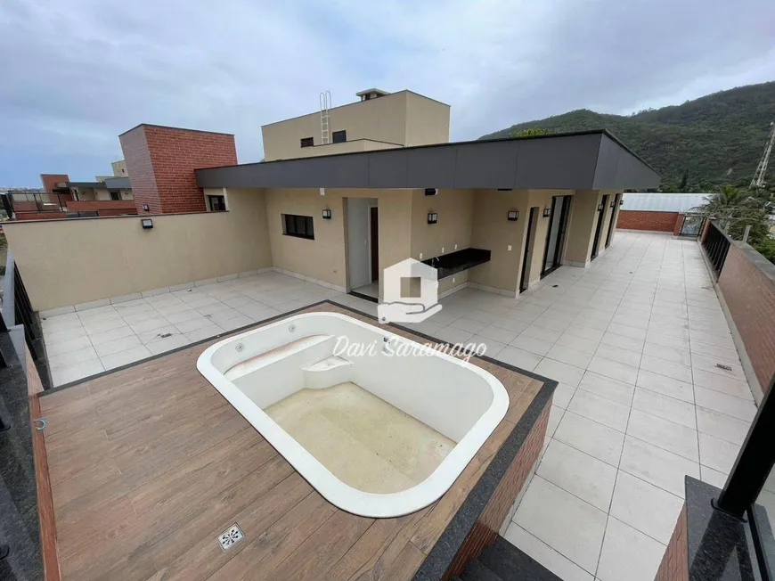 Foto 1 de Cobertura com 3 Quartos à venda, 279m² em Piratininga, Niterói