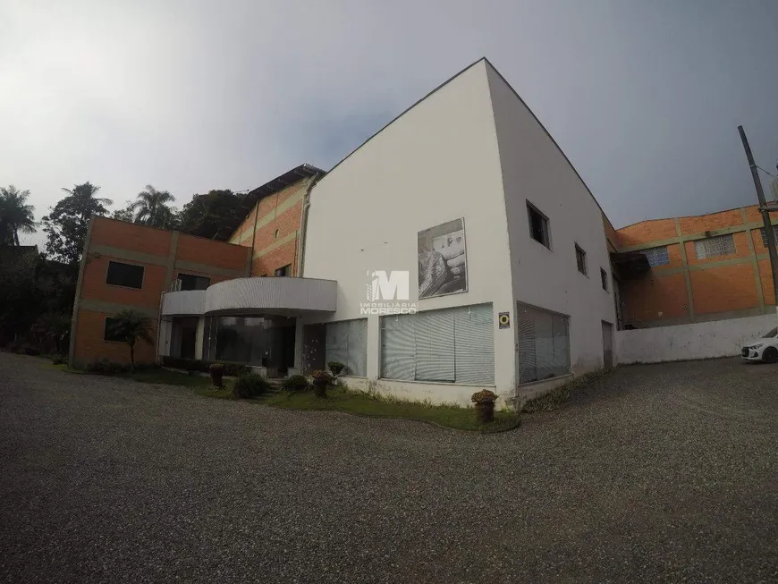 Foto 1 de Galpão/Depósito/Armazém para alugar, 300m² em São Pedro, Guabiruba