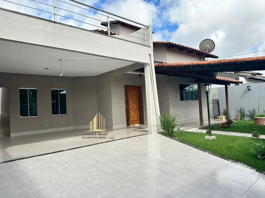 Foto 1 de Casa com 5 Quartos à venda, 199m² em Jardim Atlântico, Goiânia